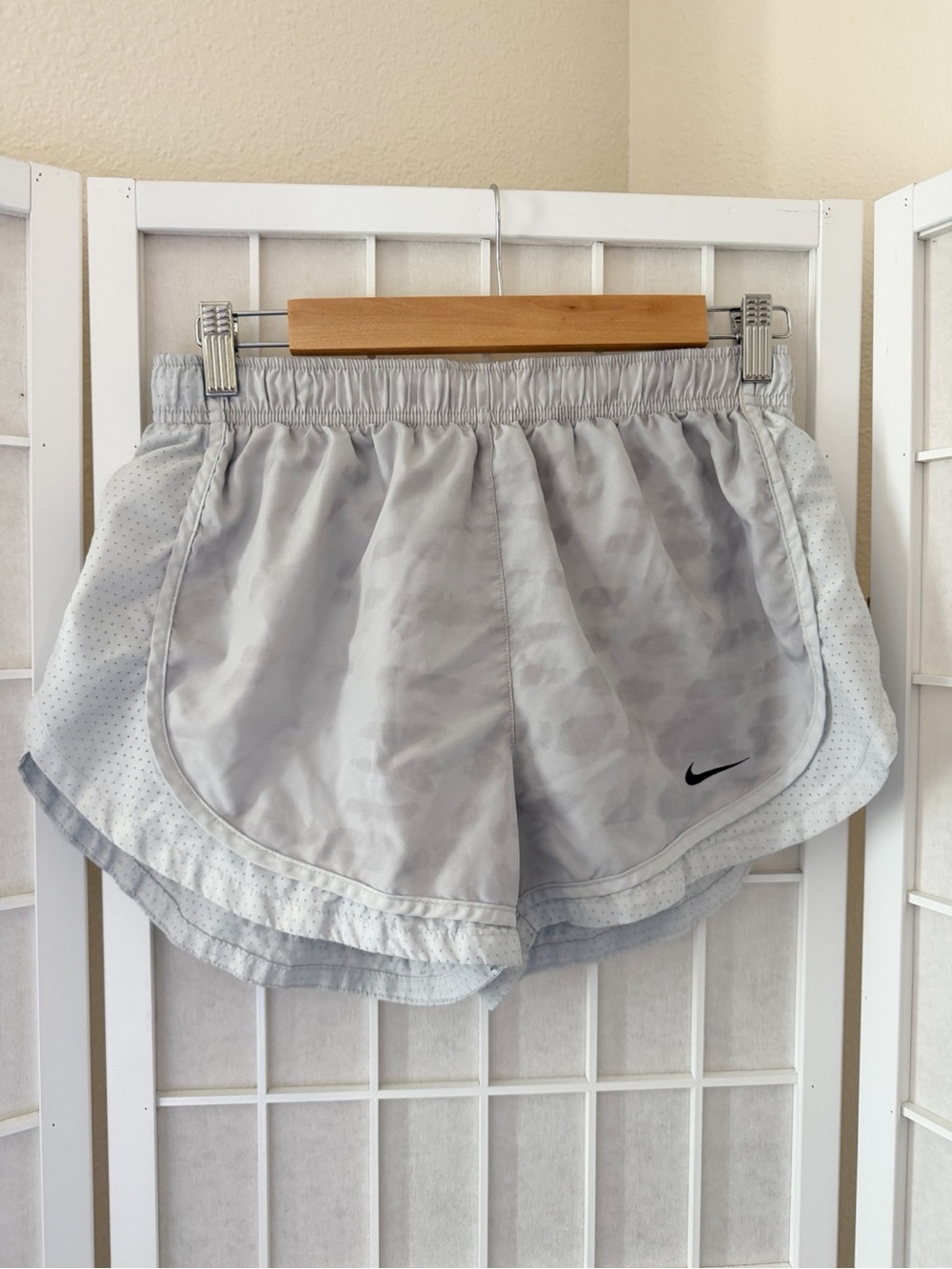 Nike Gray White Athletic Running Shorts Medium